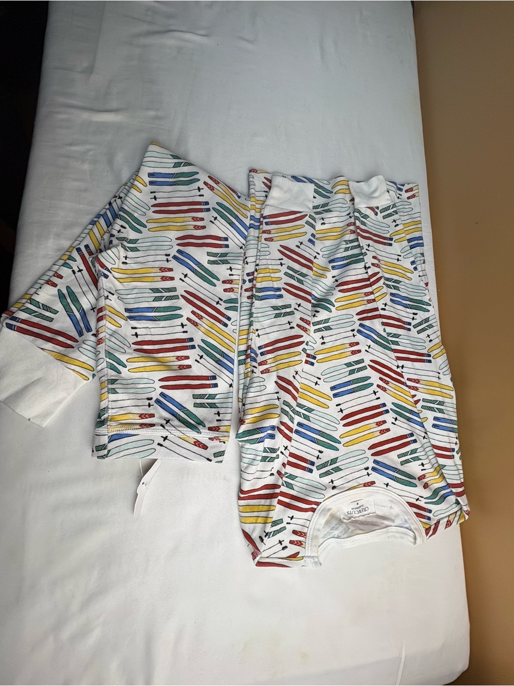 Crewcuts White Surfboard-Print Kids set of pajamas  - Multicolor